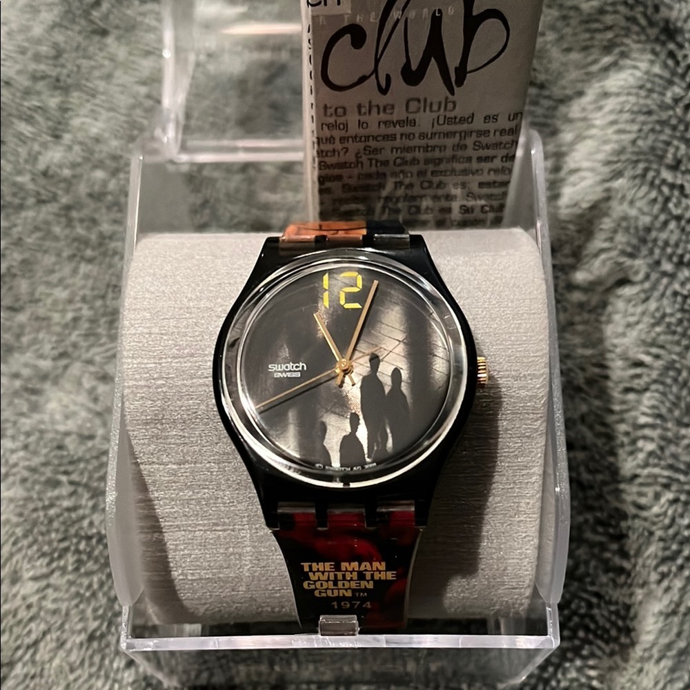 Swatch Original Gent Quartz Watch x James Bond 007 The Man with the Golden Gun